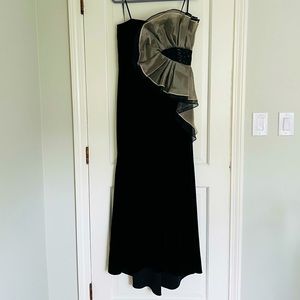 Women’s Dress 14